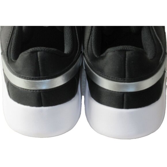 Nike Men's Legend Essential 2 Workout Training Shoes Black White Sizes NIB - Picture 5 of 5